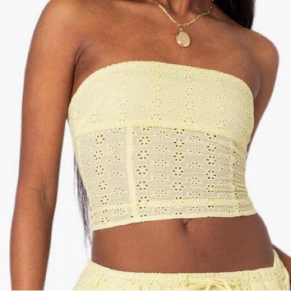 NWT Women yellow eyelet corset top 
 whimsigoth Y2K fairycore coquette size M‎